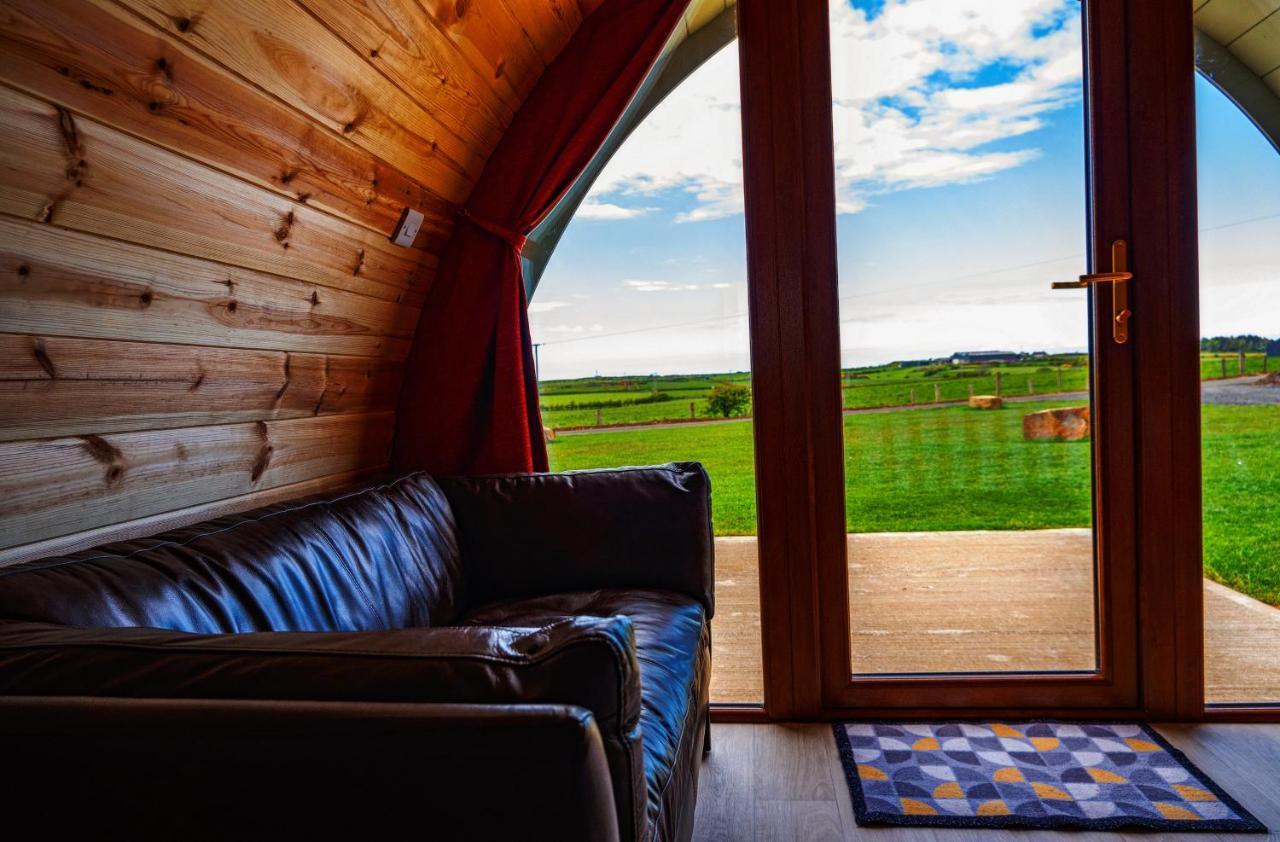 ホテル Causeway Country Pods ブッシュミルズ エクステリア 写真