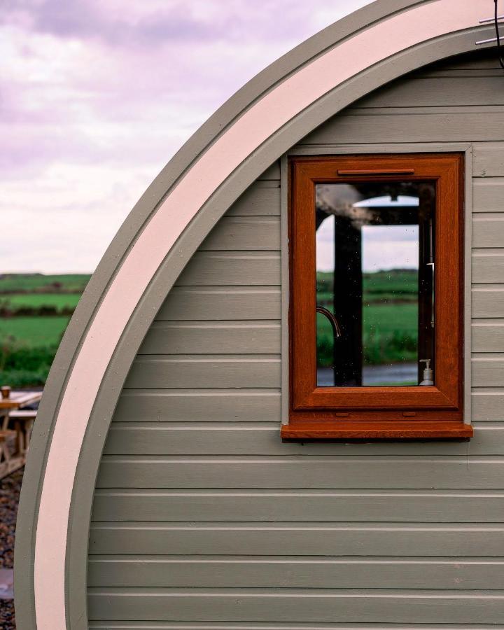 ホテル Causeway Country Pods ブッシュミルズ エクステリア 写真
